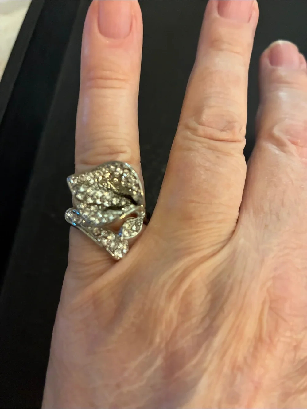 Pavé Flower Leaf Wrap Stretch Ring in Silver Tone
